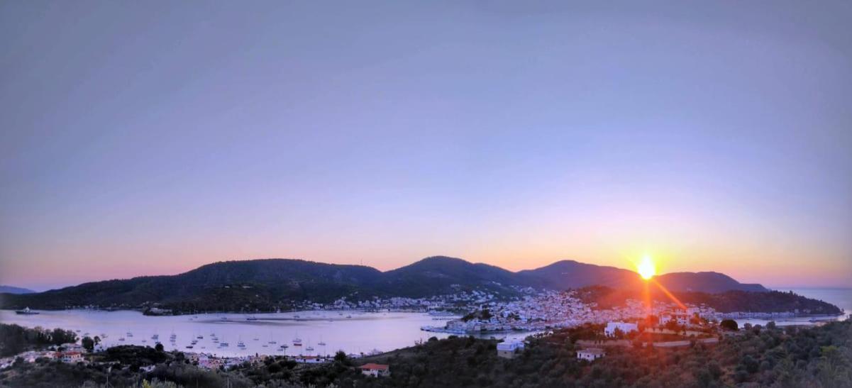 Saronic Topview Villa Galatás Eksteriør bilde